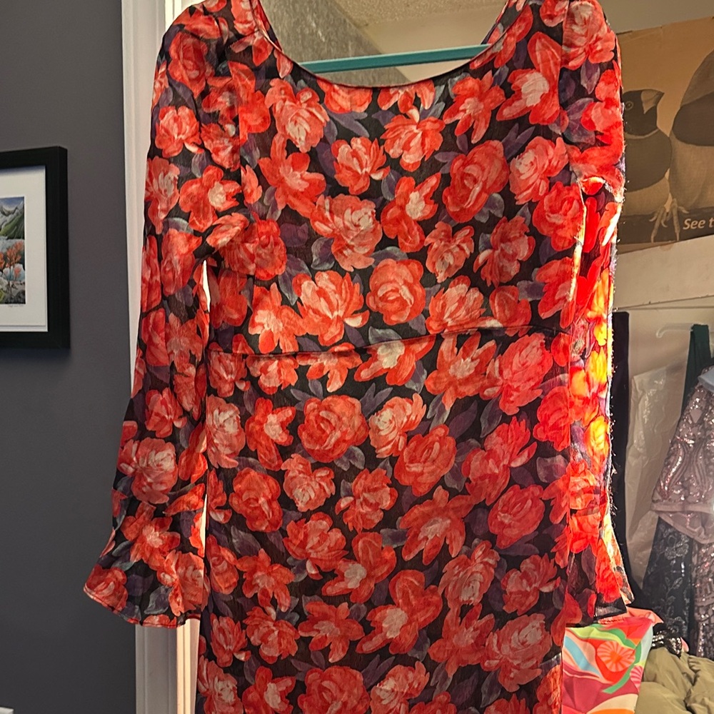 SAYLOR Vibrant Red and Black Floral Backless Dress